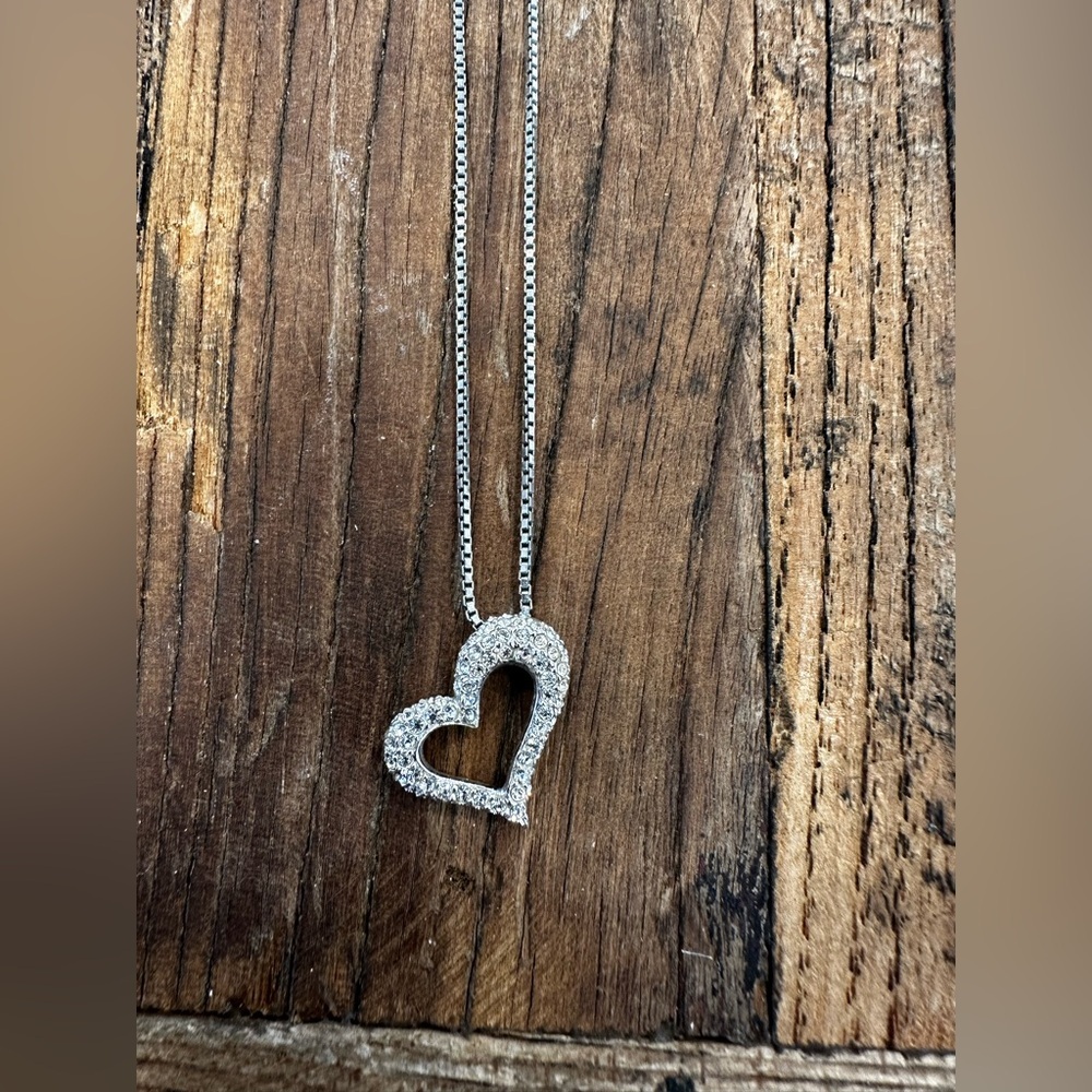 Heart Pendant Necklace - Silver Crystal Heart Necklace - Picture 3 of 5